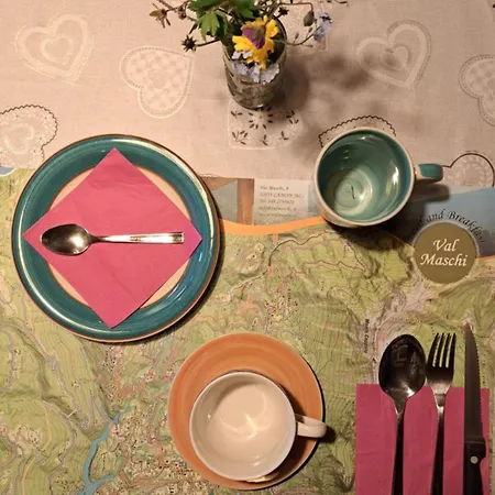 Val Maschi Oda ve Kahvaltı Lamon