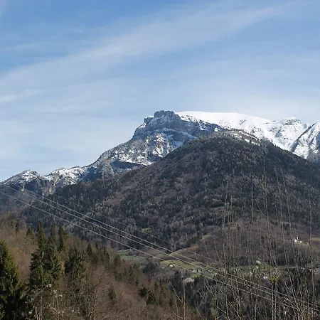 Oda ve Kahvaltı Val Maschi